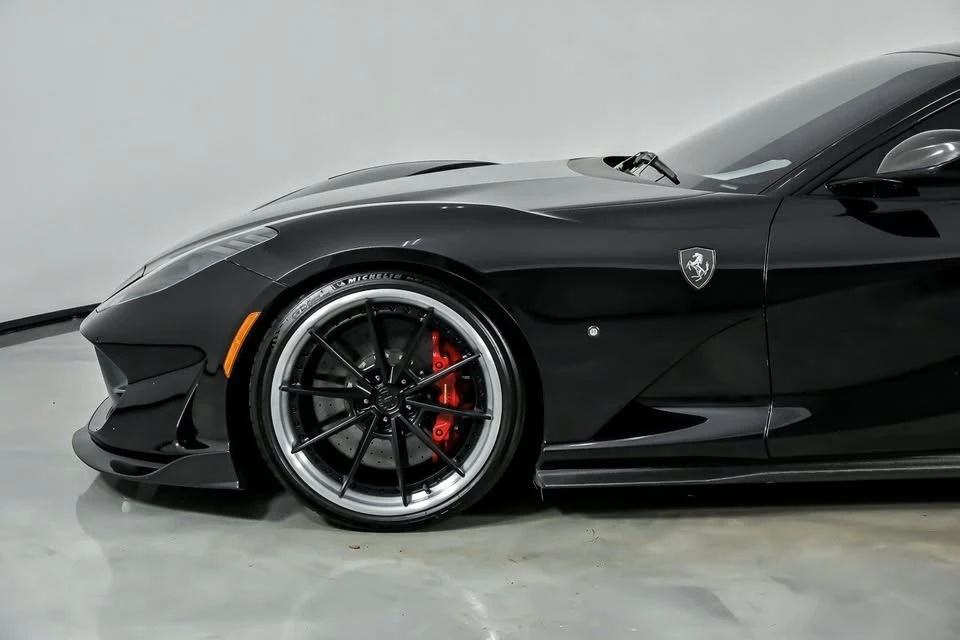 2019 Ferrari 812 Superfast - Image 7 of 20