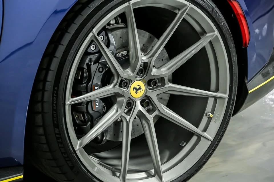 2019 Ferrari 812 Superfast - Image 19 of 20