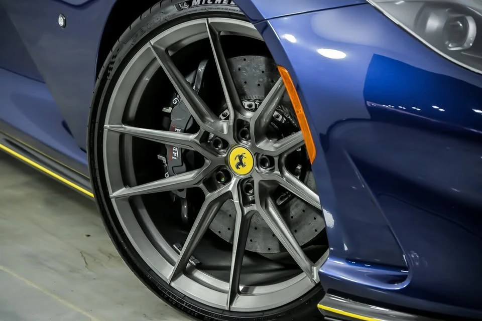 2019 Ferrari 812 Superfast - Image 4 of 20