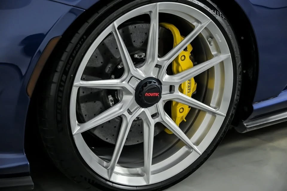 2019 Ferrari 812 Superfast - Image 18 of 20