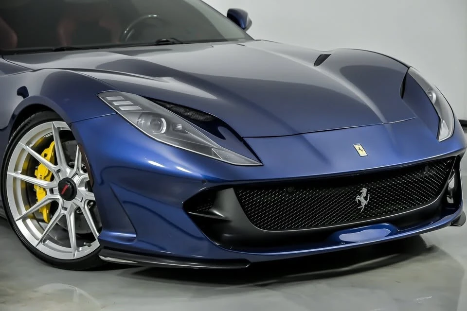 2019 Ferrari 812 Superfast - Image 3 of 20