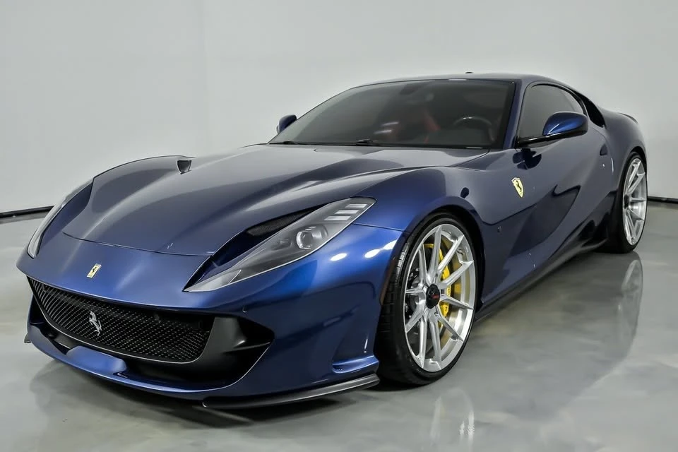 2019 Ferrari 812 Superfast - Image 6 of 20