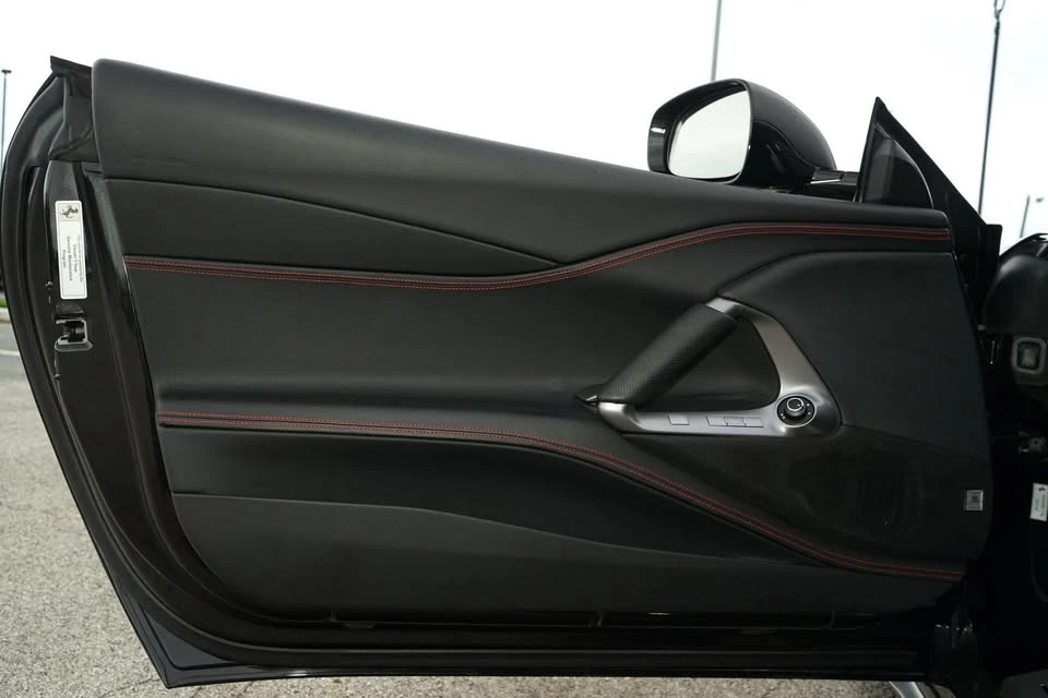 2019 Ferrari 812 Superfast - Image 12 of 20