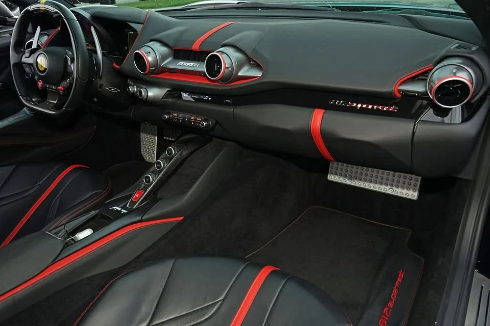 2019 Ferrari 812 Superfast - Image 15 of 20