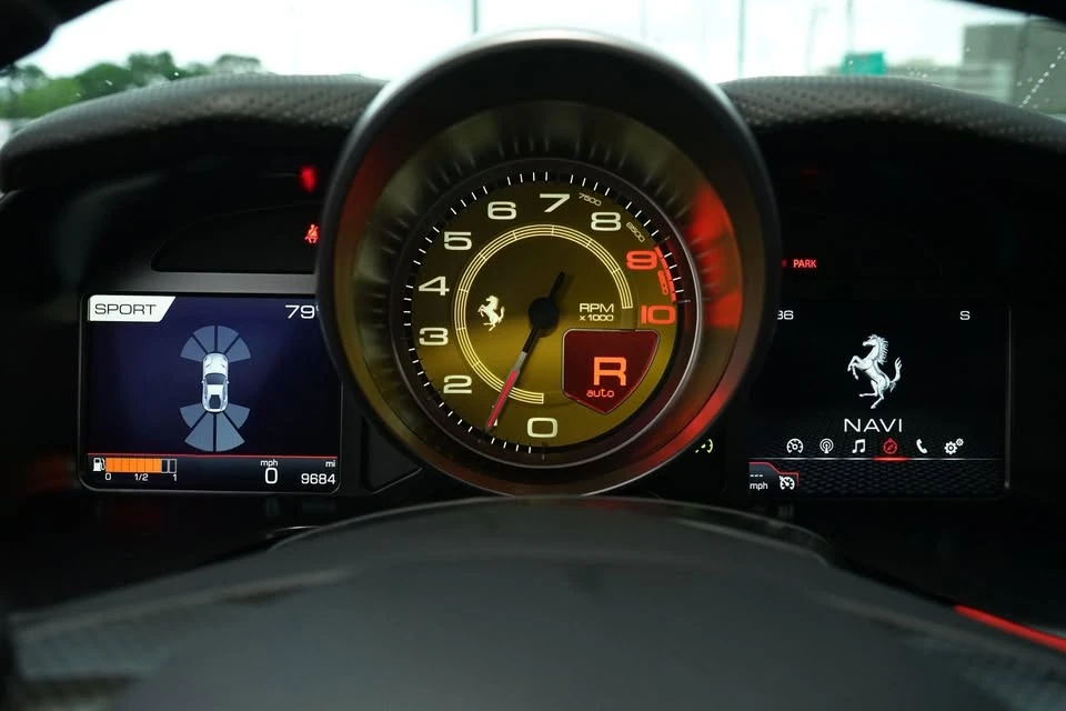 2019 Ferrari 812 Superfast - Image 18 of 20