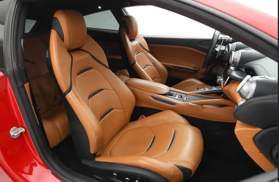 2019 Ferrari GTC4Lusso - Image 9 of 9