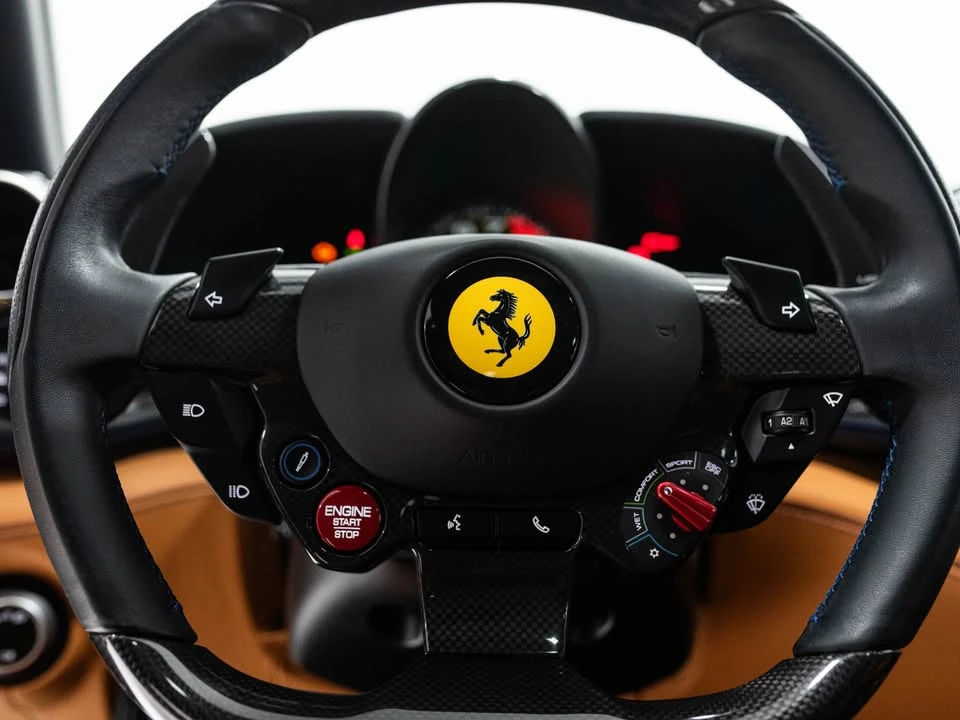 2019 Ferrari GTC4Lusso T - Image 17 of 20