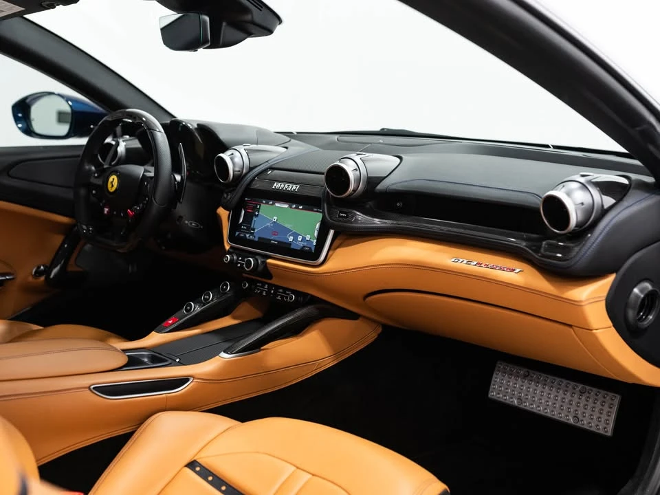 2019 Ferrari GTC4Lusso T - Image 8 of 20