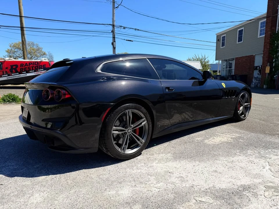 2019 Ferrari GTC4Lusso - Image 4 of 20
