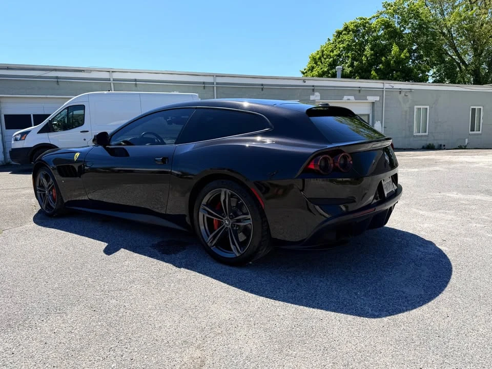 2019 Ferrari GTC4Lusso - Image 8 of 20