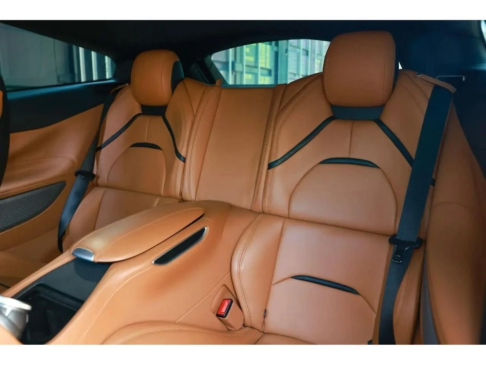 2019 Ferrari GTC4Lusso - Image 9 of 19