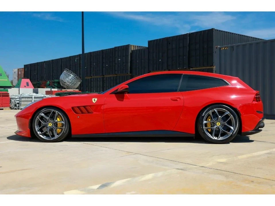 2019 Ferrari GTC4Lusso - Image 5 of 19