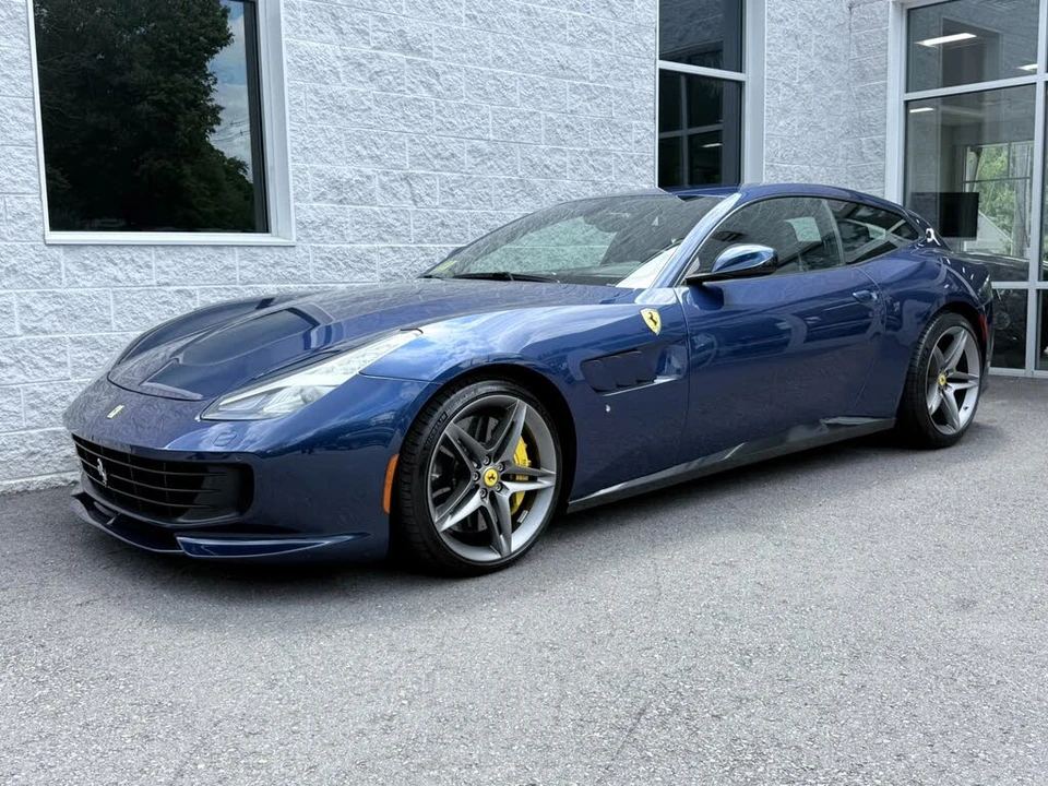 2019 Ferrari GTC4Lusso - Image 3 of 31