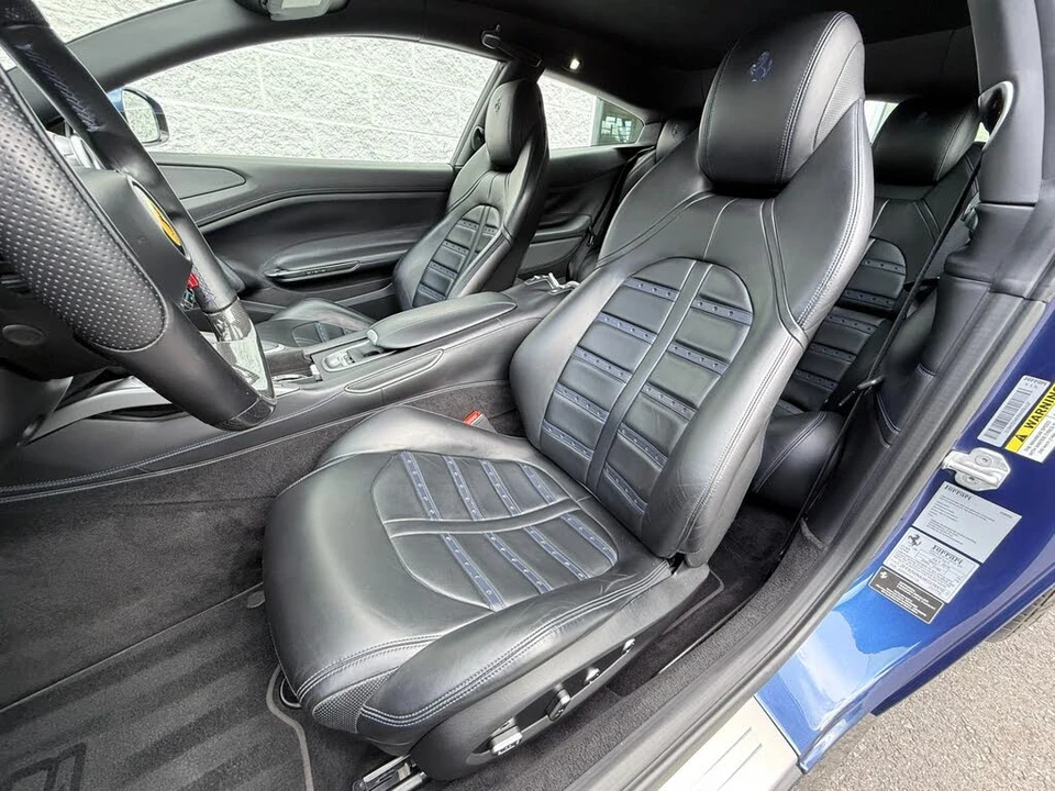 2019 Ferrari GTC4Lusso - Image 18 of 31