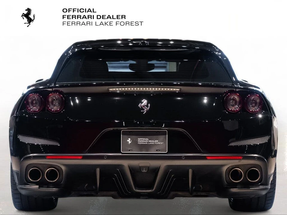 2019 Ferrari GTC4Lusso - Image 11 of 31