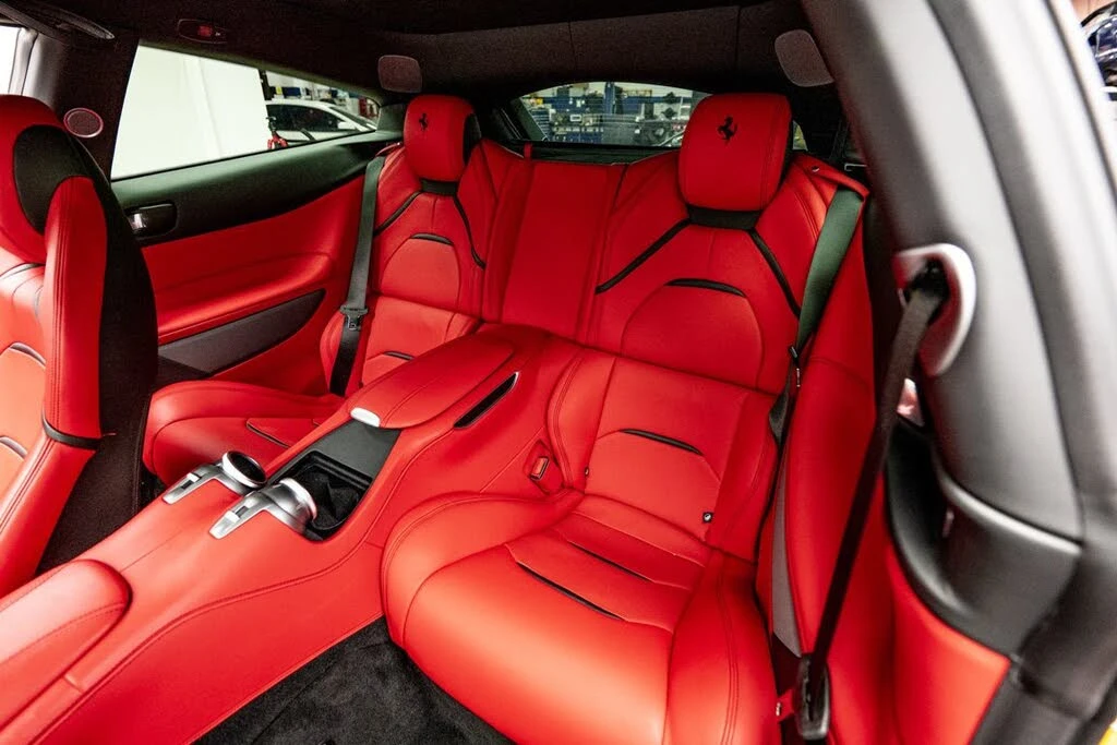 2019 Ferrari GTC4Lusso - Image 16 of 31