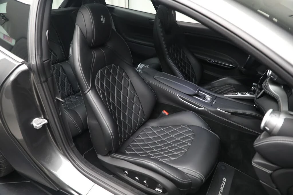 2019 Ferrari GTC4Lusso - Image 20 of 25