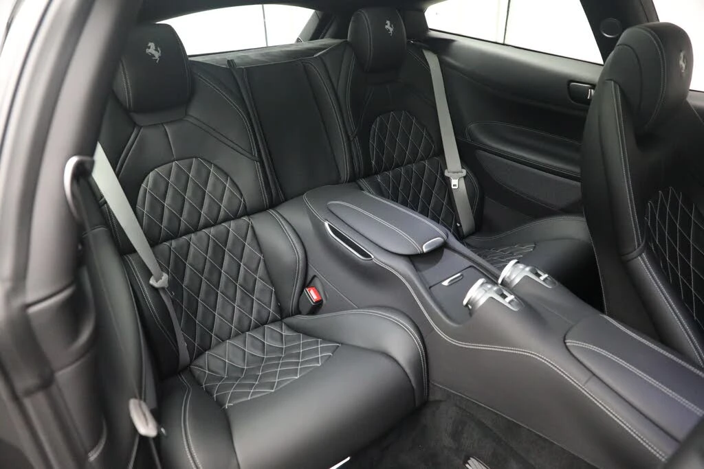 2019 Ferrari GTC4Lusso - Image 21 of 25