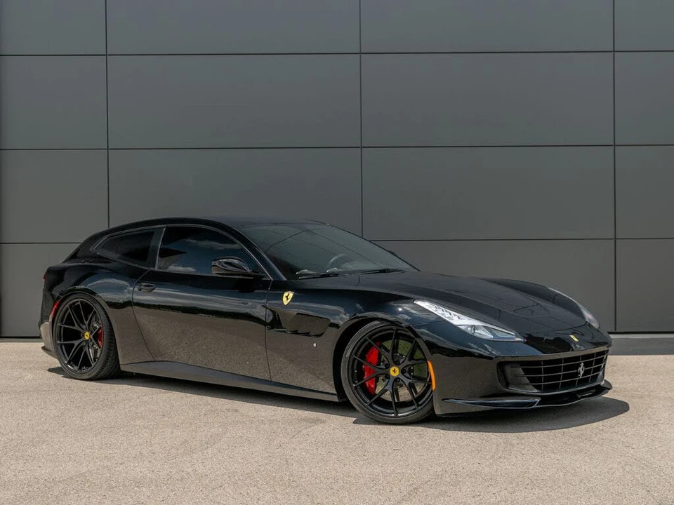 2019 Ferrari GTC4Lusso - Image 4 of 6