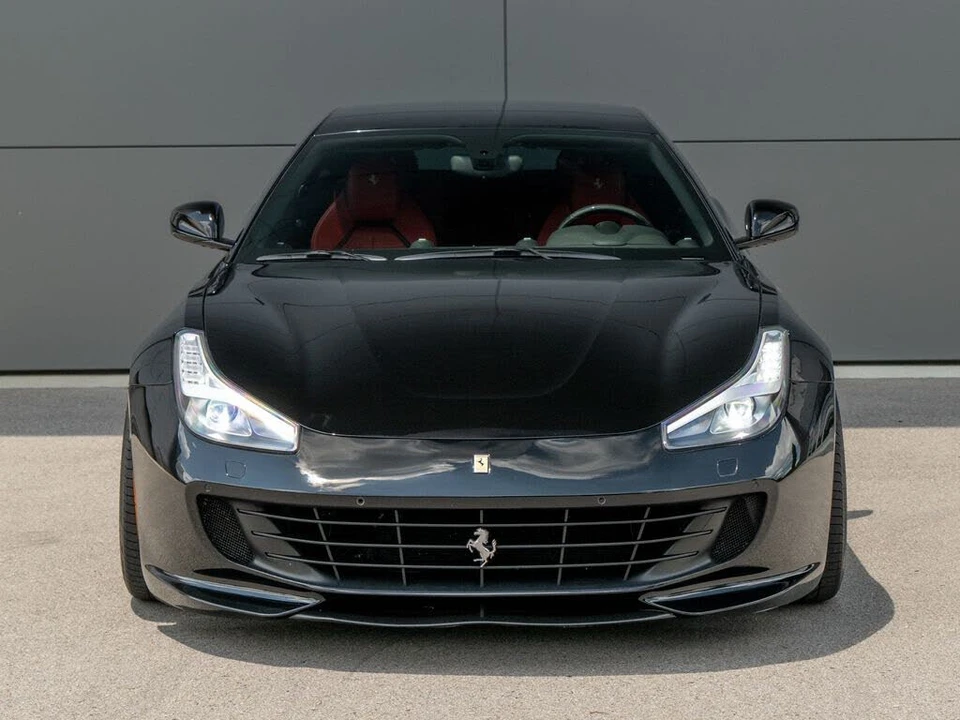 2019 Ferrari GTC4Lusso - Image 2 of 6