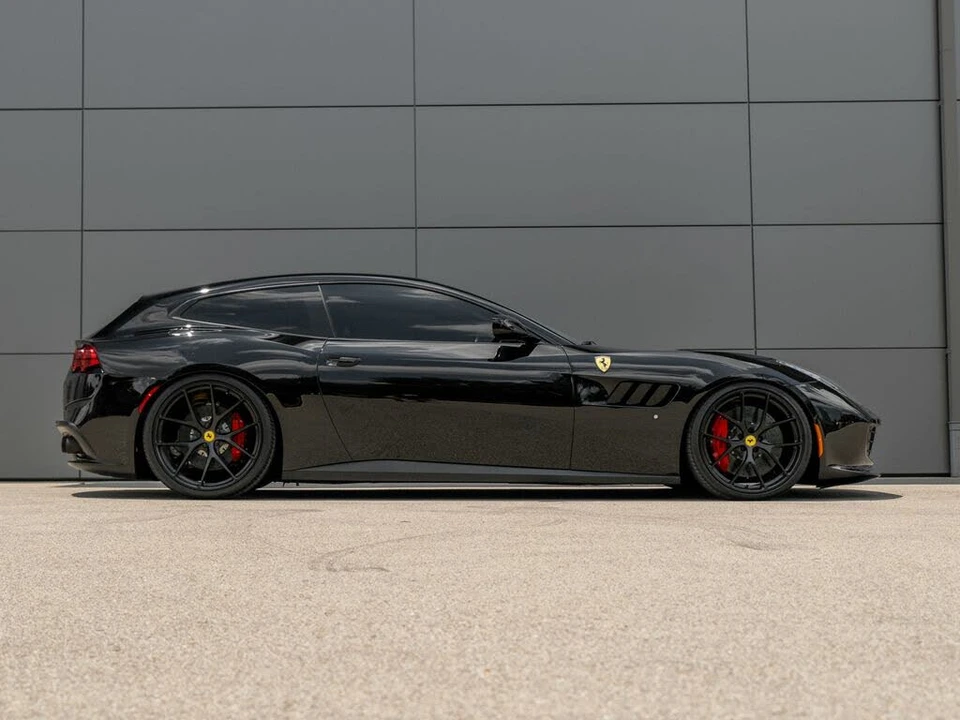 2019 Ferrari GTC4Lusso - Image 5 of 6