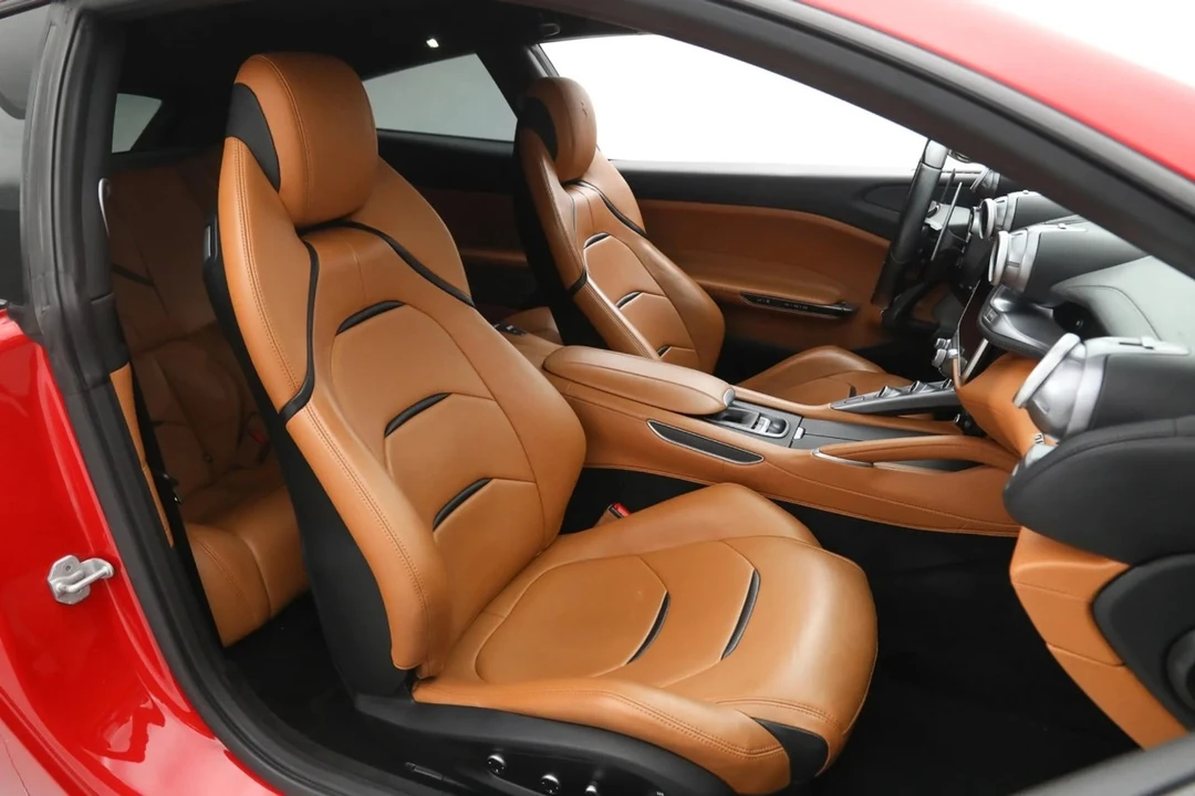 2019 Ferrari GTC4Lusso T - Image 12 of 12