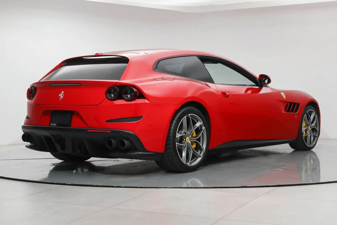 2019 Ferrari GTC4Lusso T - Image 7 of 12
