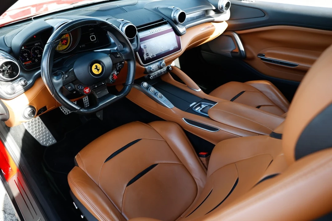 2019 Ferrari GTC4Lusso T - Image 7 of 12
