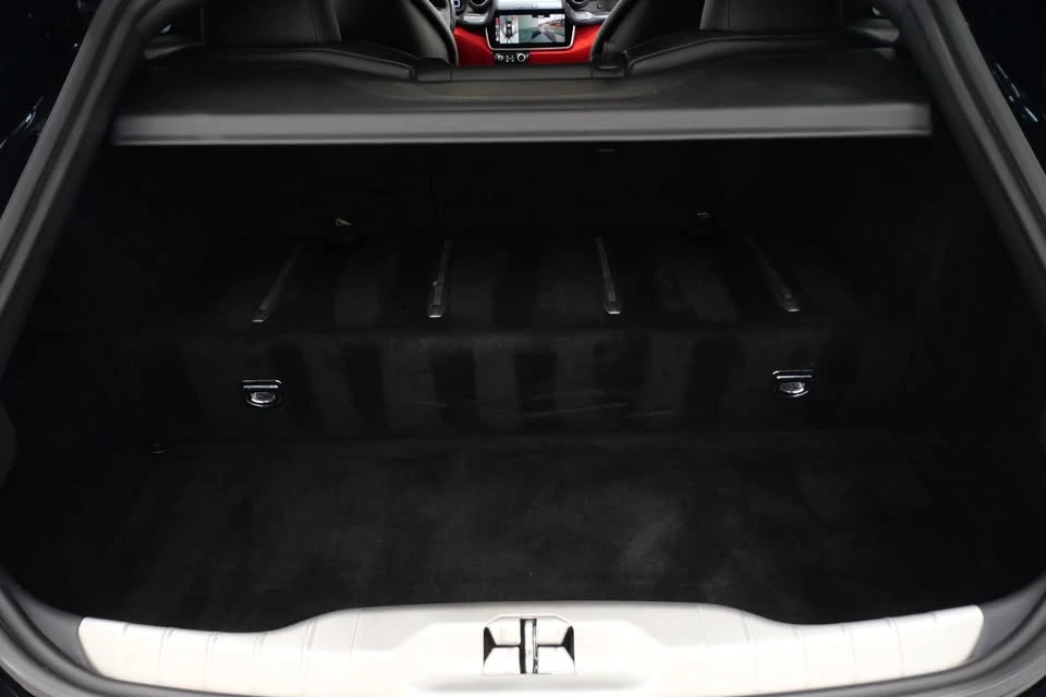 2019 Ferrari GTC4Lusso T - Image 15 of 15