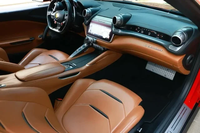 2019 Ferrari GTC4Lusso - Image 19 of 19