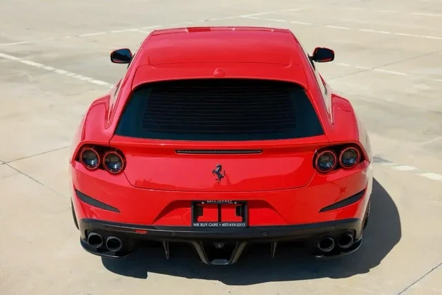 2019 Ferrari GTC4Lusso - Image 11 of 19