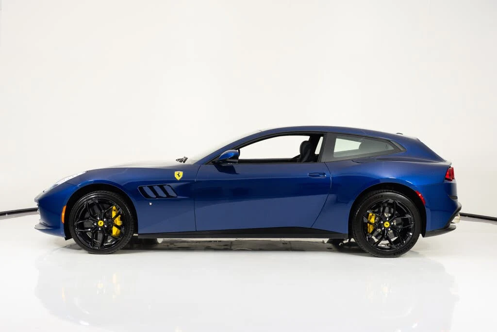 2019 Ferrari GTC4Lusso T - Image 7 of 31