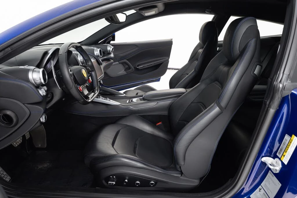 2019 Ferrari GTC4Lusso T - Image 16 of 31