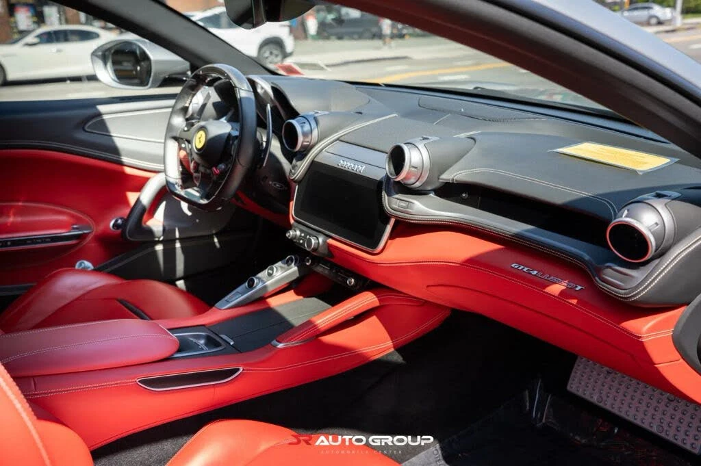 2019 Ferrari GTC4Lusso T - Image 15 of 22