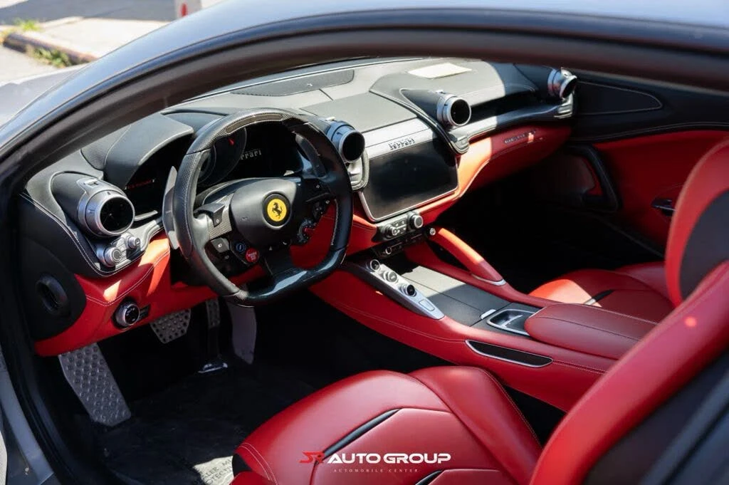 2019 Ferrari GTC4Lusso T - Image 12 of 22