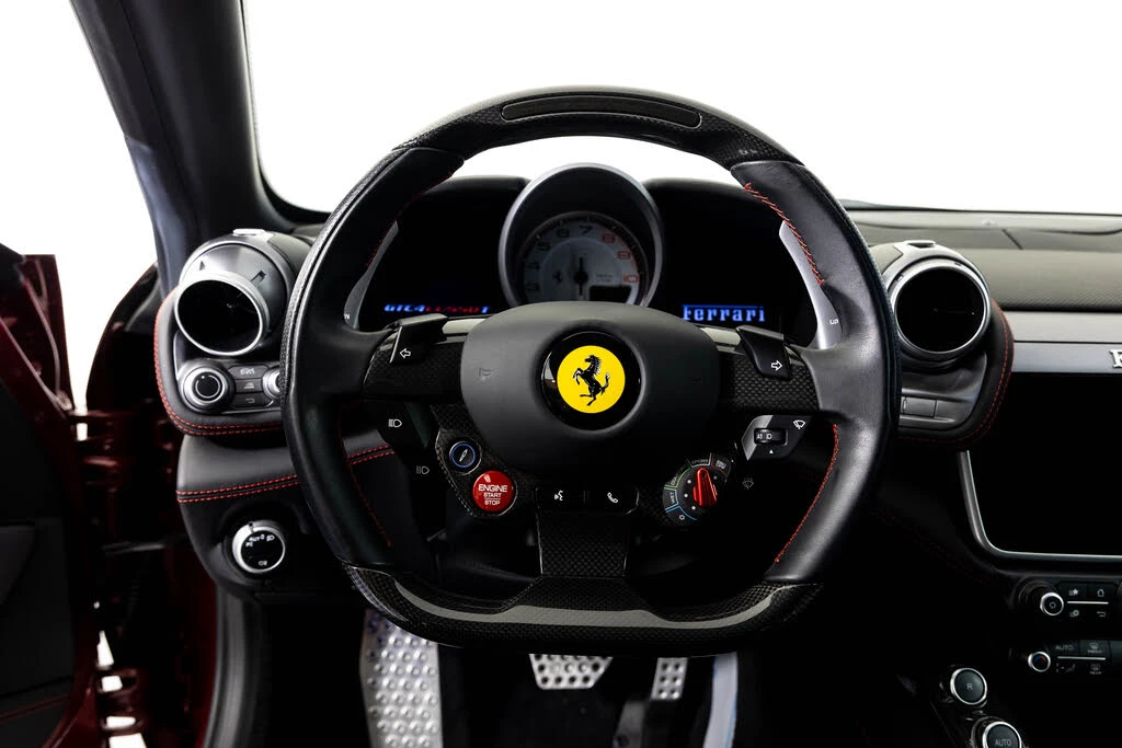 2019 Ferrari GTC4Lusso T - Image 5 of 31
