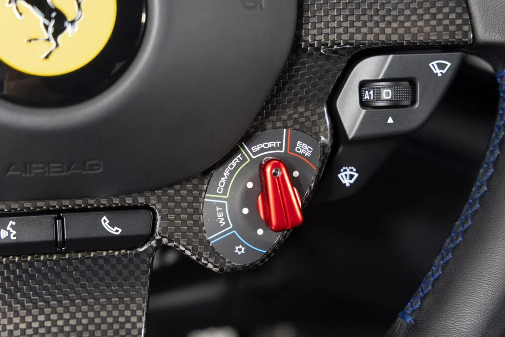 2019 Ferrari GTC4Lusso T - Image 23 of 31