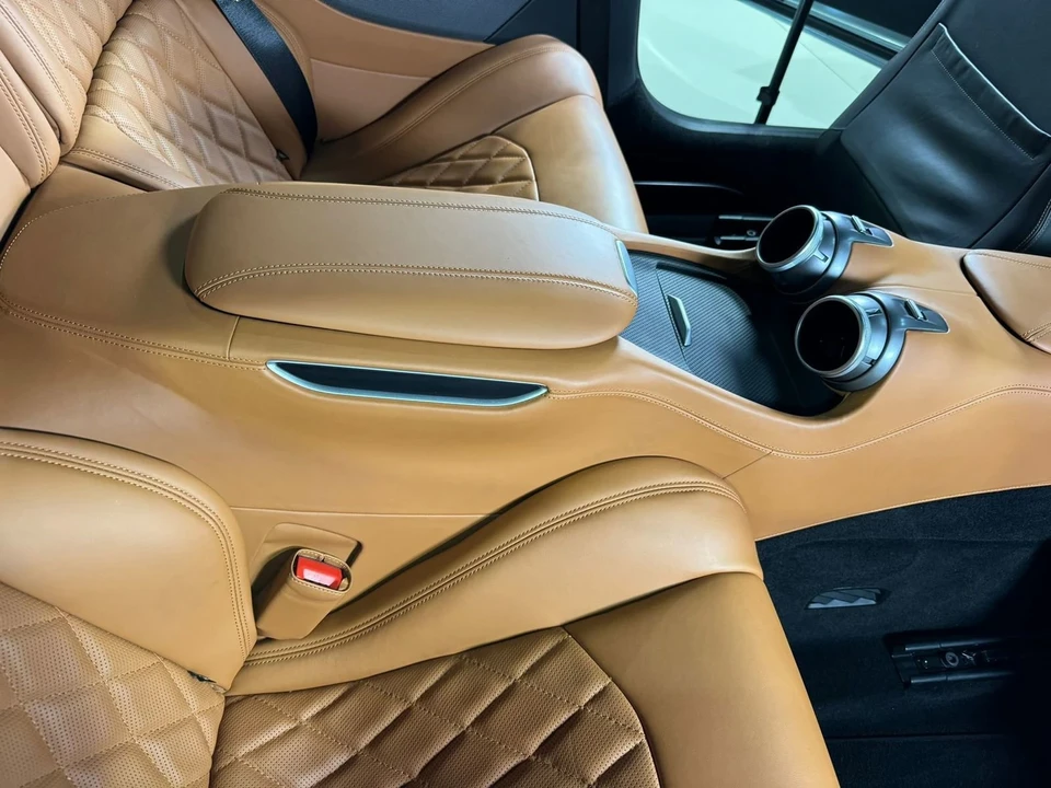 2019 Ferrari GTC4Lusso T - Image 12 of 12