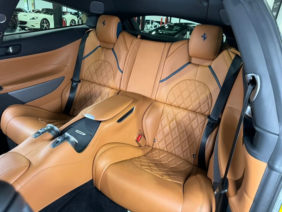 2019 Ferrari GTC4Lusso T - Image 10 of 12