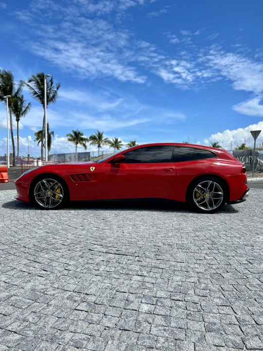 2019 Ferrari GTC4Lusso T - Image 14 of 31