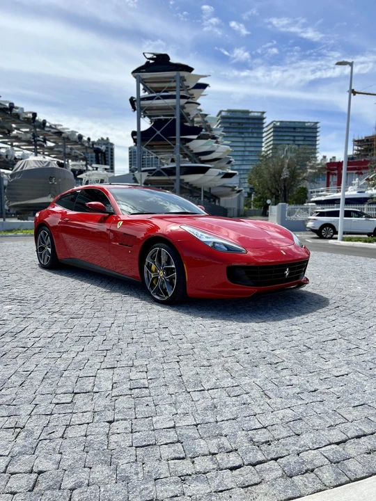 2019 Ferrari GTC4Lusso T - Image 21 of 31