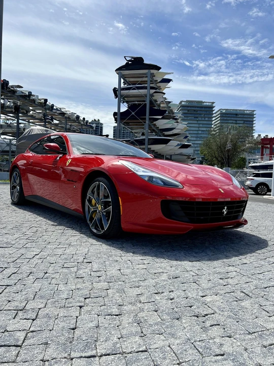 2019 Ferrari GTC4Lusso T - Image 25 of 31