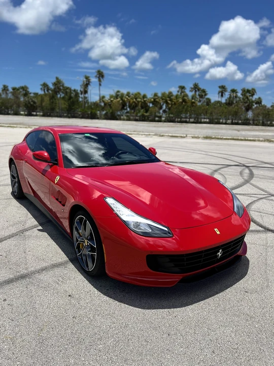 2019 Ferrari GTC4Lusso T - Image 6 of 31