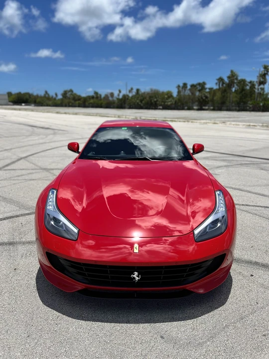 2019 Ferrari GTC4Lusso T - Image 5 of 31