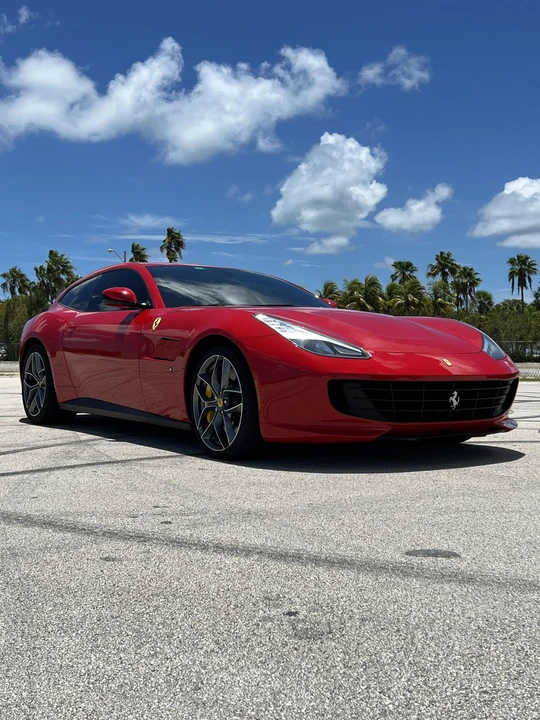 2019 Ferrari GTC4Lusso T - Image 7 of 31