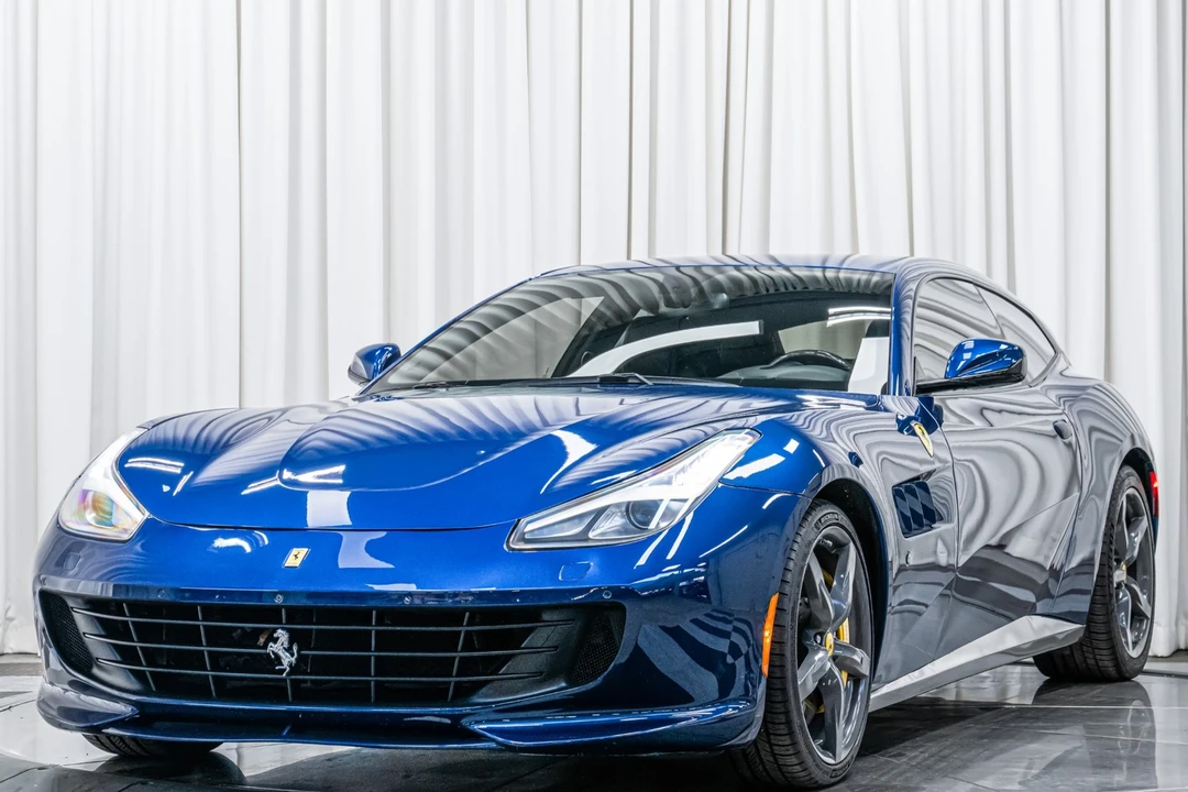 2019 Ferrari GTC4Lusso - Image 5 of 21