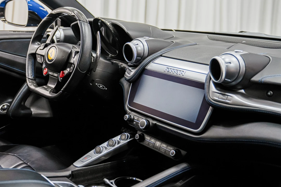 2019 Ferrari GTC4Lusso - Image 13 of 21