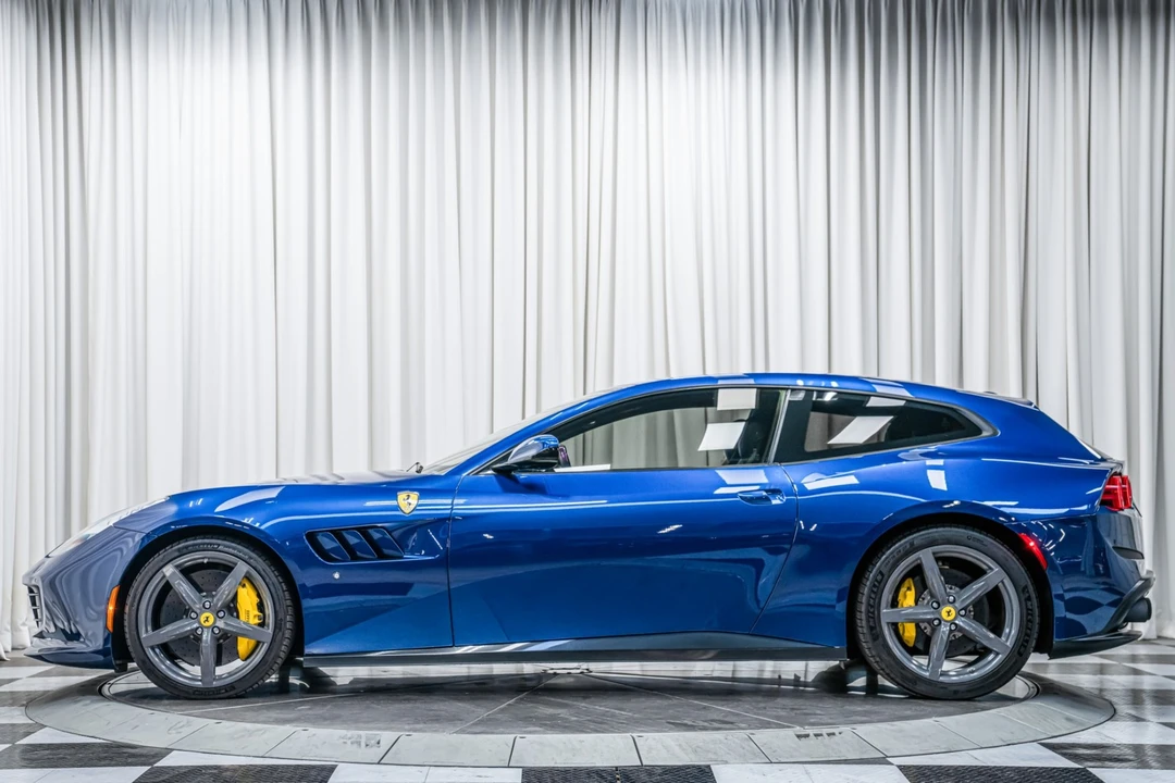 2019 Ferrari GTC4Lusso - Image 6 of 21