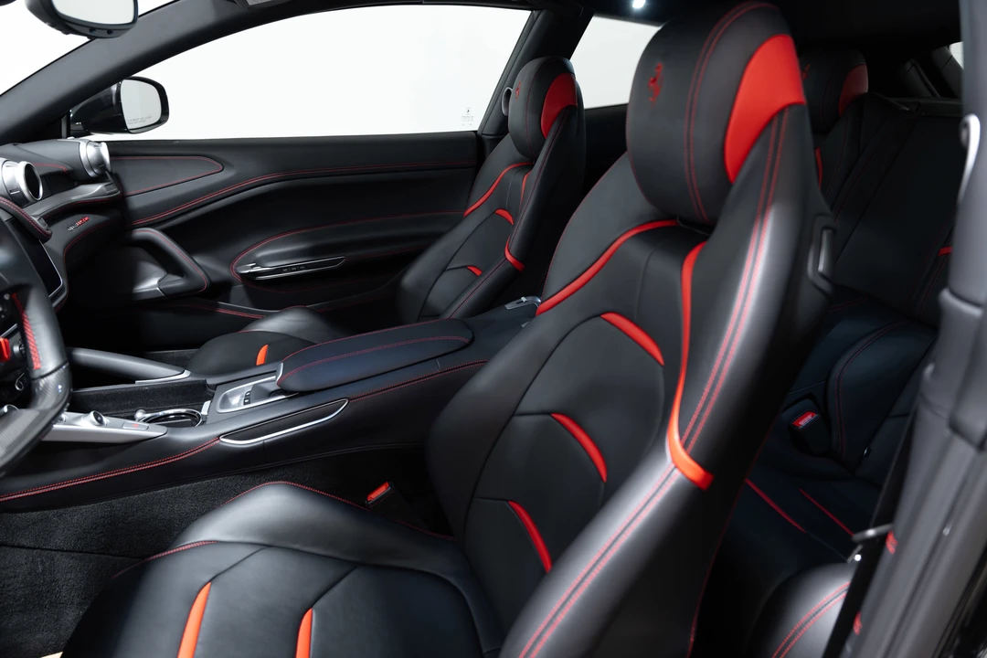 2019 Ferrari GTC4Lusso - Image 21 of 31