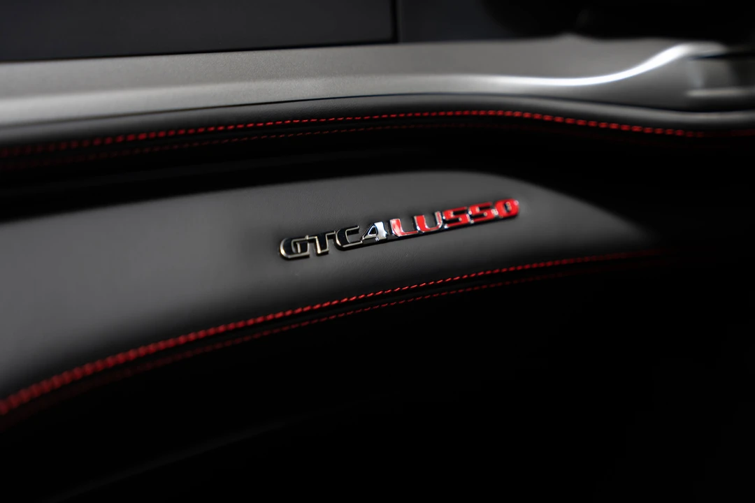 2019 Ferrari GTC4Lusso - Image 31 of 31